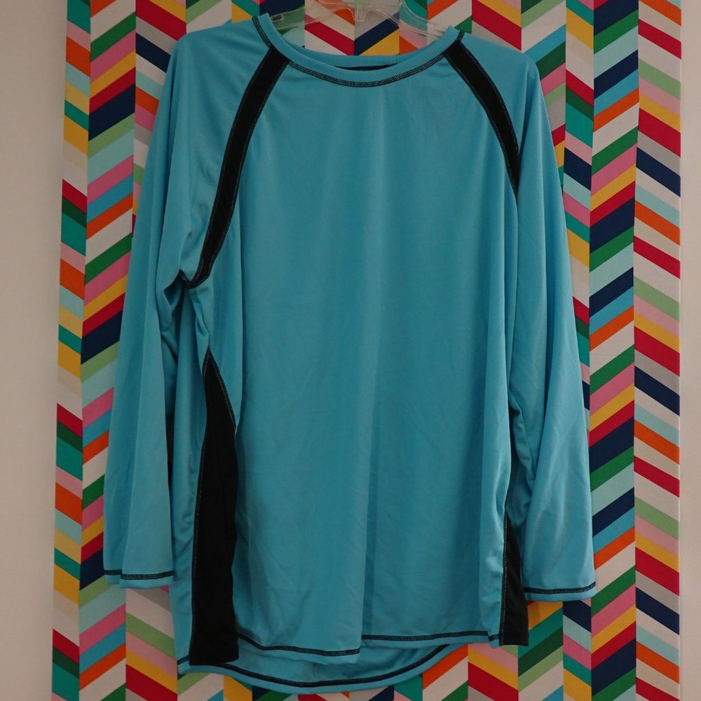 (NWT) Rash Guard/ Swim Coverup Aqua Blue w/ Black Trim 2XL